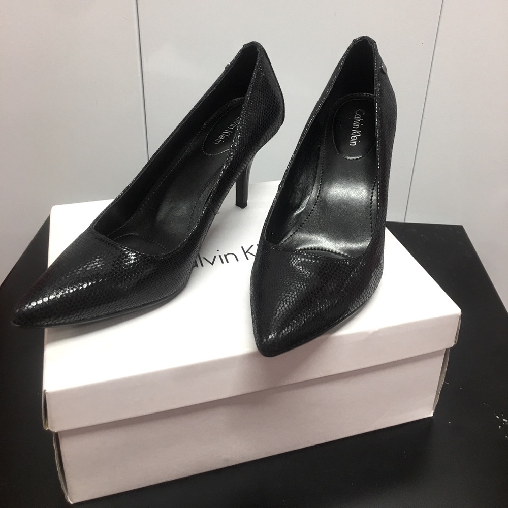 Calvin Klein Women's Heels - Black